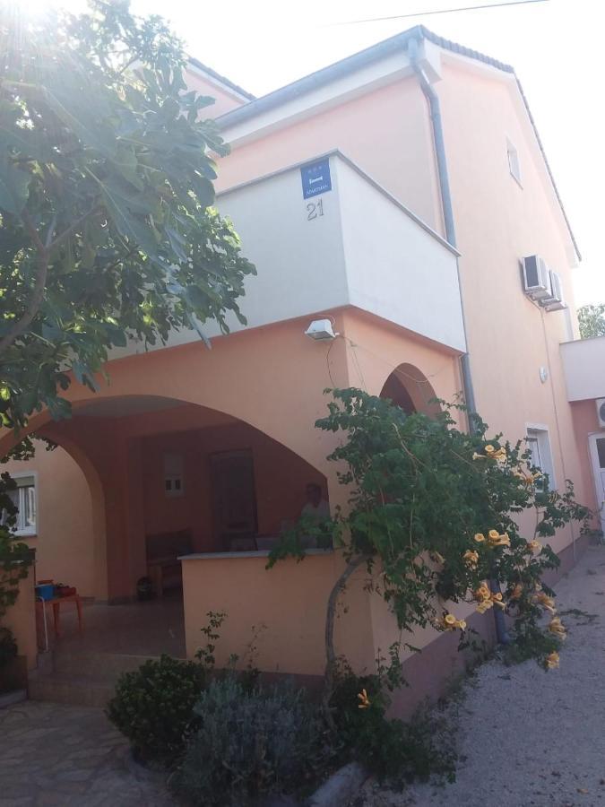 Apartmani Kutlesa 沃迪切 外观 照片