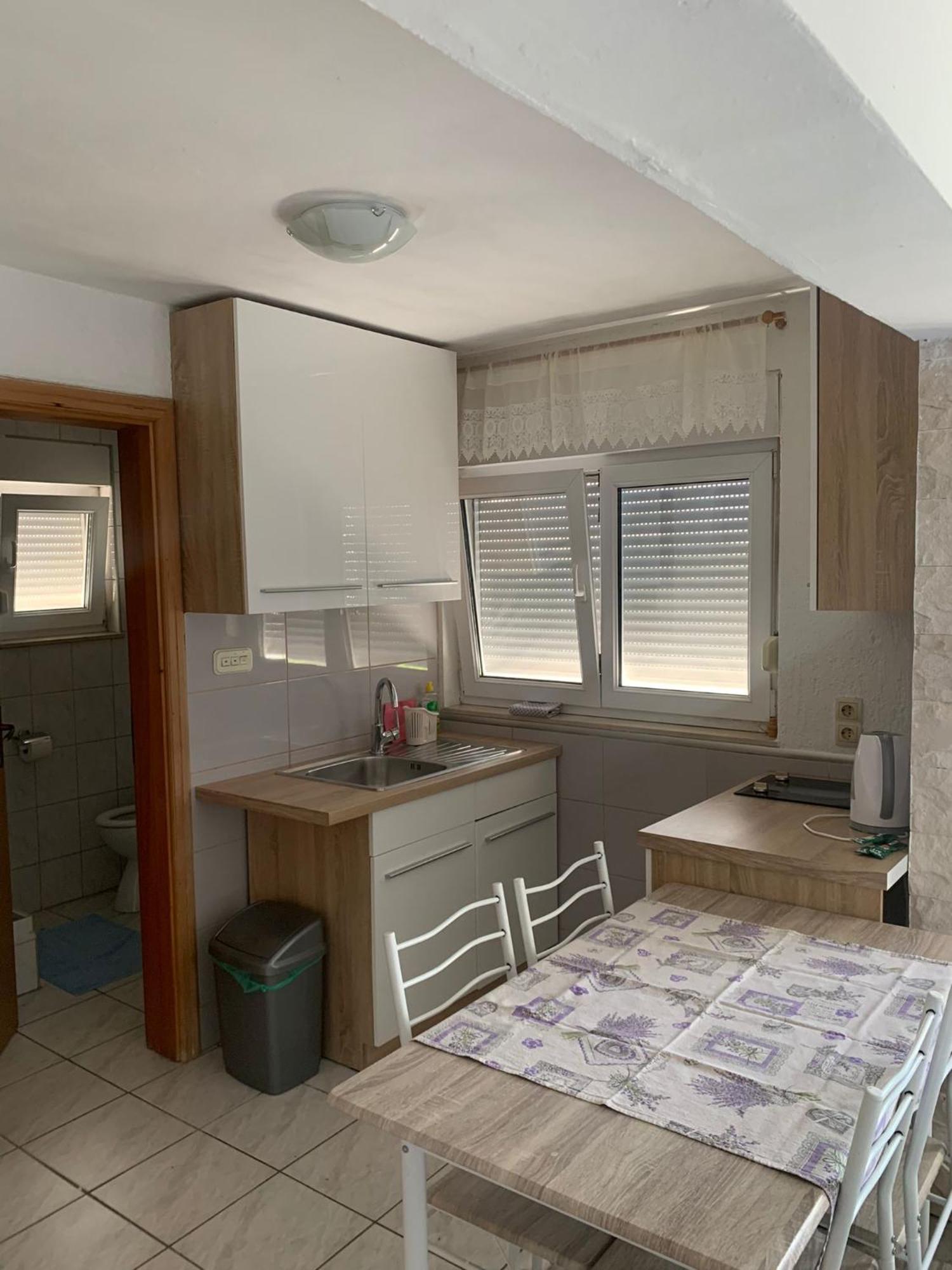 Apartmani Kutlesa 沃迪切 外观 照片