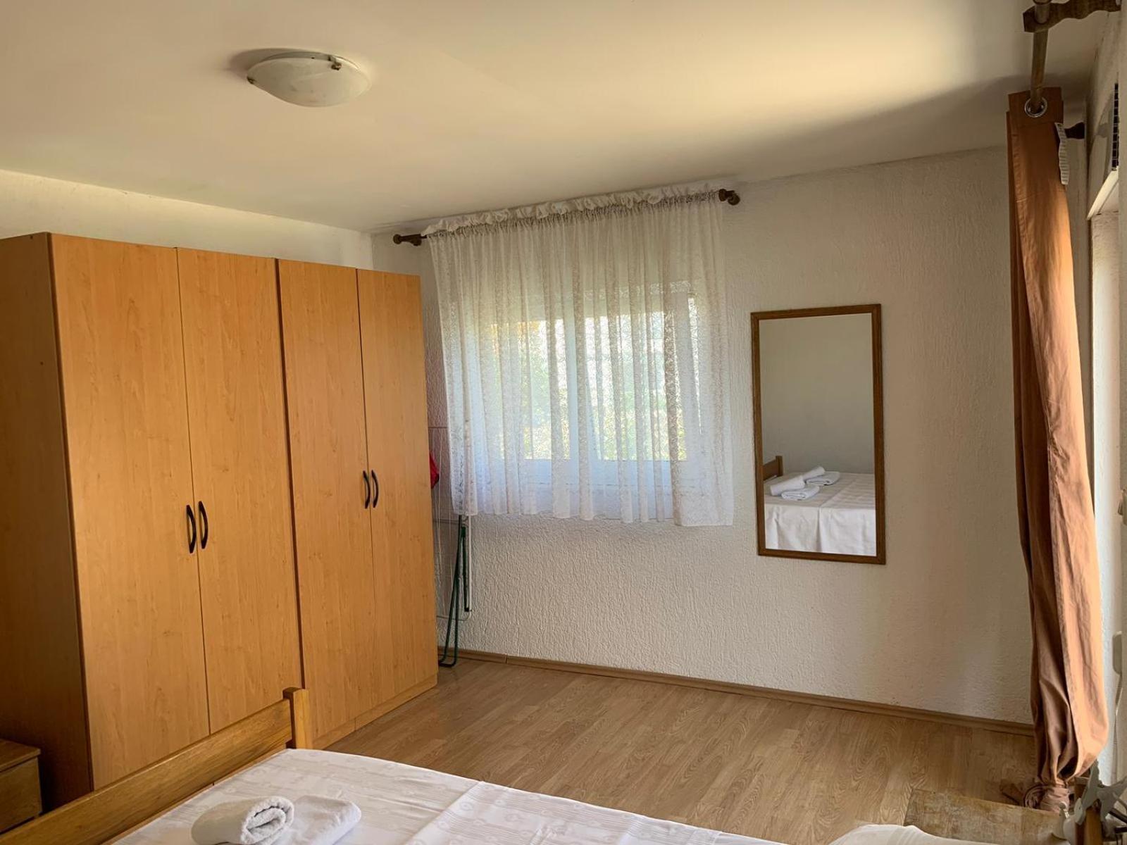 Apartmani Kutlesa 沃迪切 外观 照片